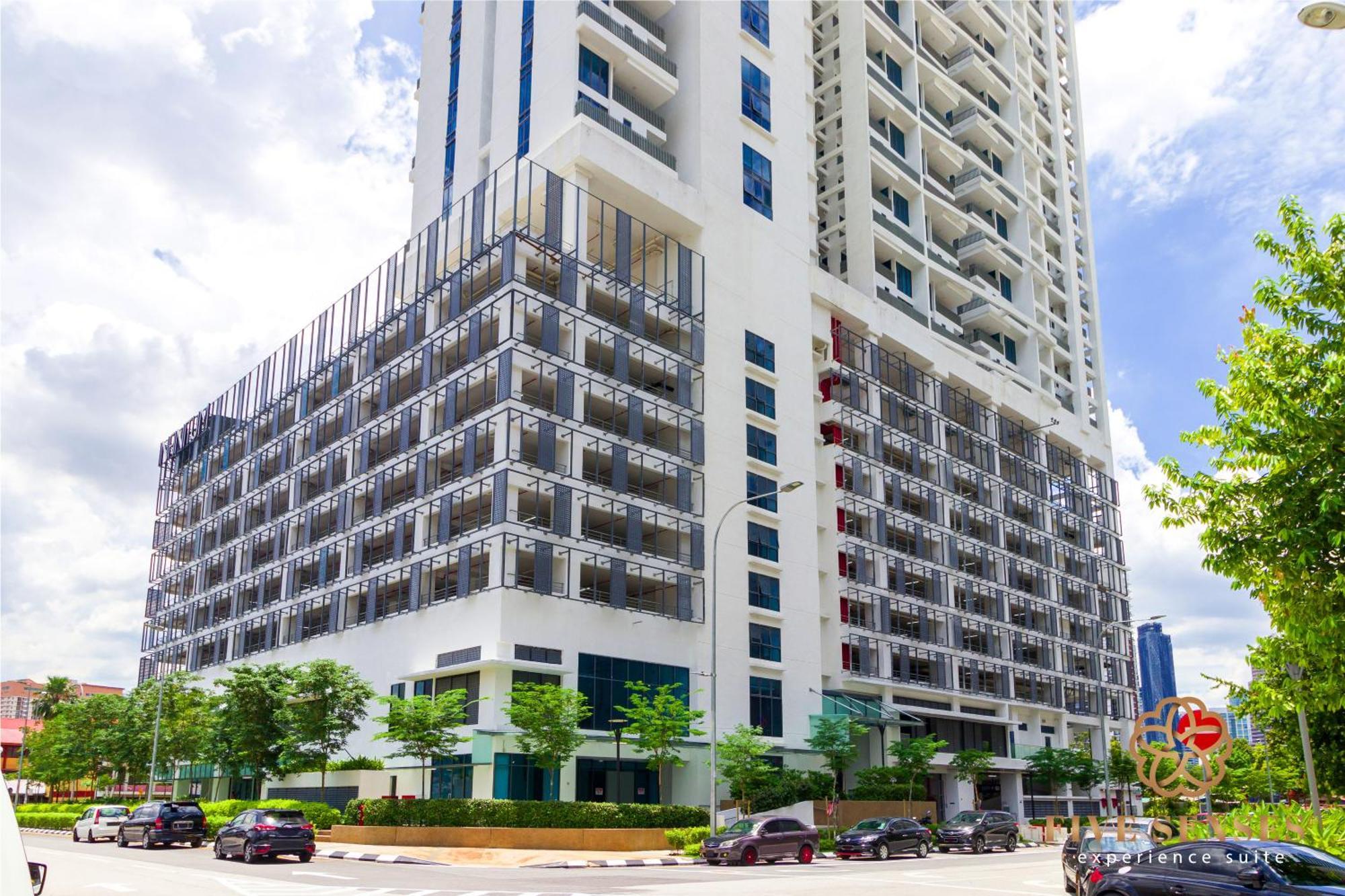 The Colony & The Luxe Signature Suites, Klcc Kuala Lumpur Ngoại thất bức ảnh